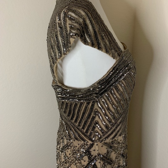 Adrianna Papell Cap Sleeve Beaded Gatsby Gown - Picture 8 of 16